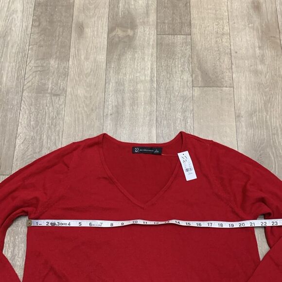 NWT New York & Company Red Holiday V-Neck Pocket Tunic Pullover Sweater - Picture 7 of 8